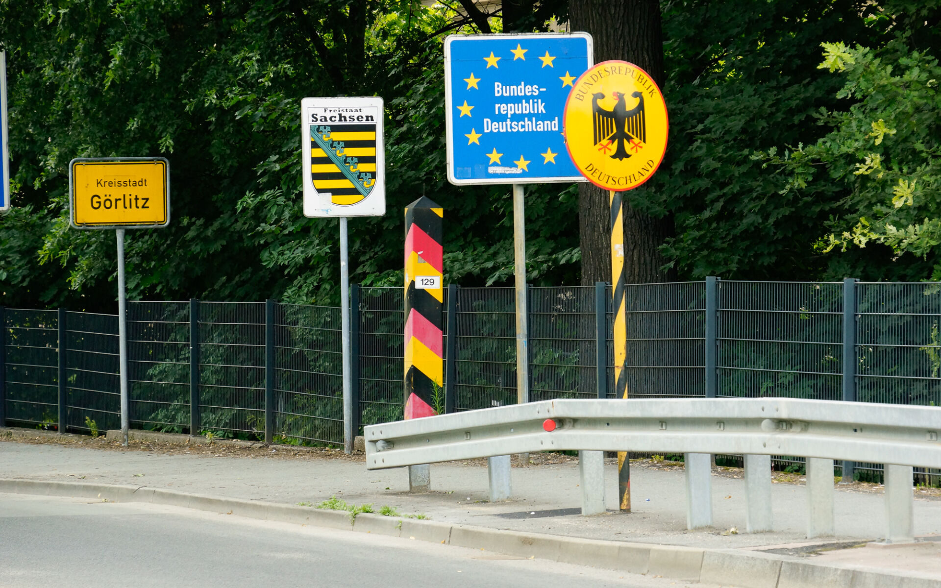 Gigantyczne korki na przejściu granicznym z Niemcami. Wszystko przez kontrole