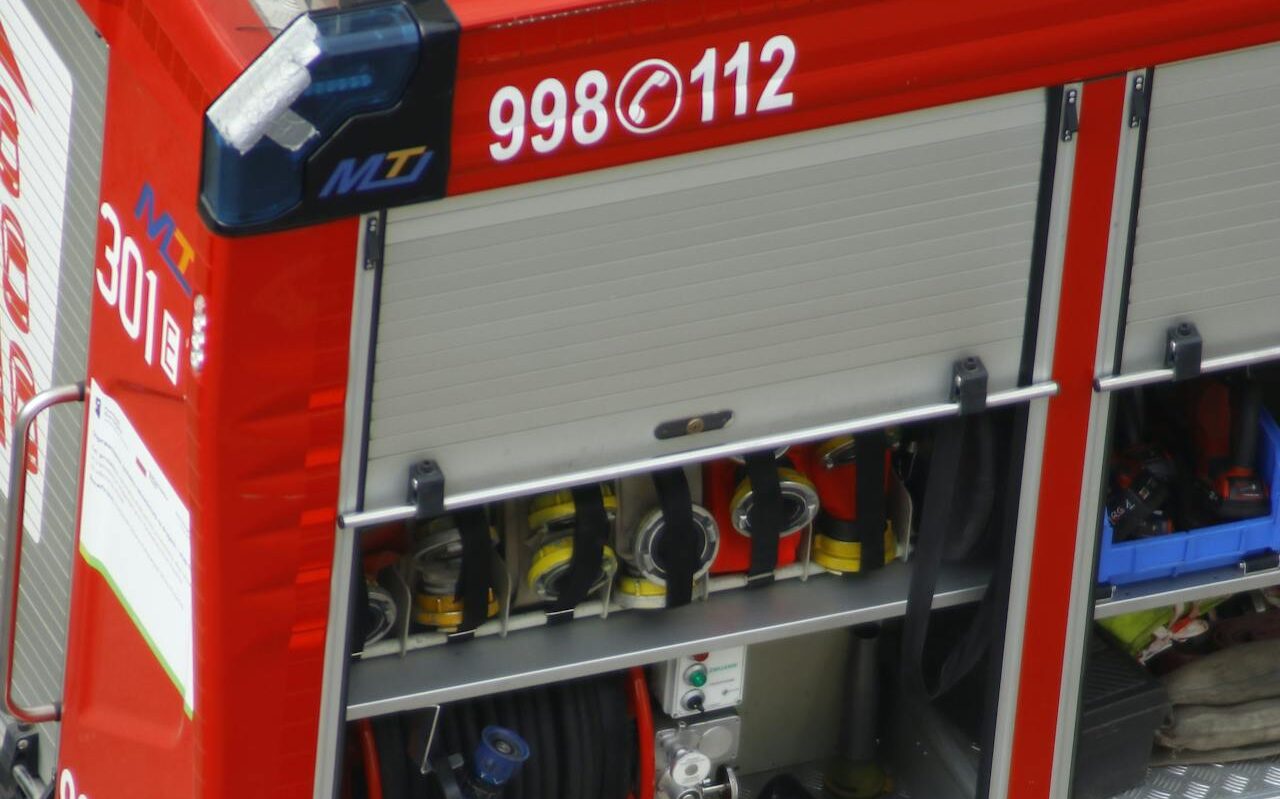 Wałbrzych: Zatrzymano nastolatków odpowiedzialnych za alarm pożarowy w Galerii Victoria /fot. pexels (zdjęcie poglądowe)