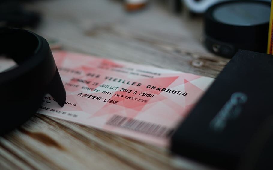 Legnica: Oszust sprzedawał bilety, których nie miał